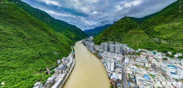 汉源高原在哪里_汉源高原海拔多少米