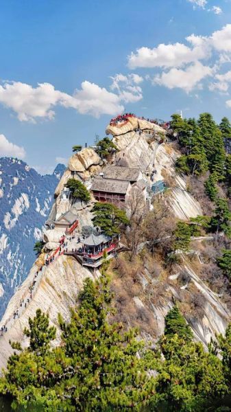 黄土高原西安_有哪些必去景点