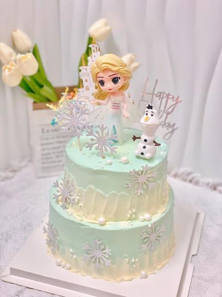 冰雪城堡蛋糕怎么做_冰雪城堡蛋糕教程