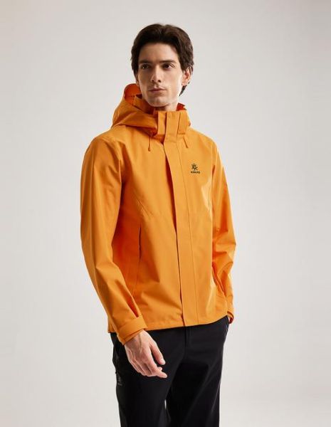 冲锋衣哪个牌子好_户外冲锋衣怎么选