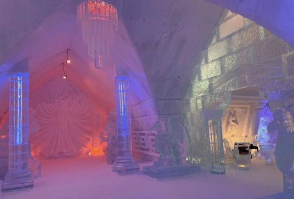 魁北克冰雪酒店怎么住_魁北克冰雪酒店价格多少