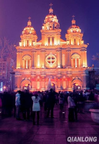 北京平安夜哪里好玩_北京平安夜情侣去哪