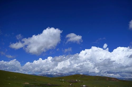 高原的天空为什么那么蓝_高原天空摄影技巧