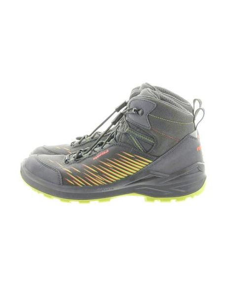 lowa户外鞋怎么样_lowa徒步鞋哪款好