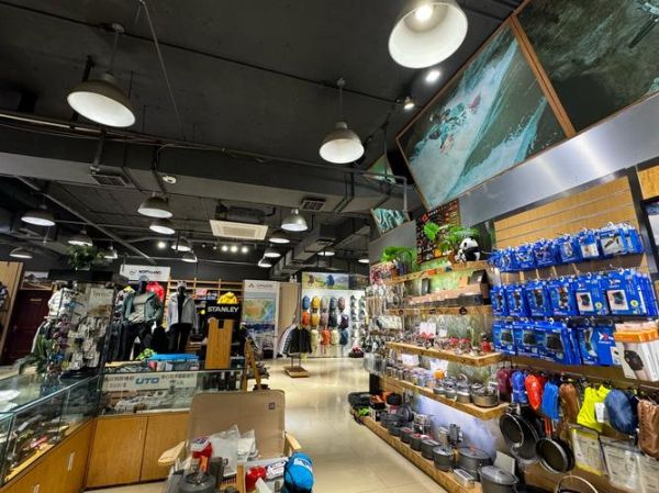 成都火狐狸户外怎么样_火狐狸户外装备推荐