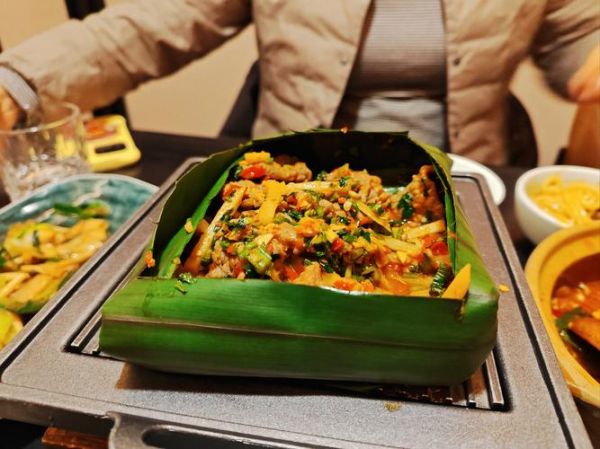 云贵高原饮食有哪些特色_为什么偏爱酸辣