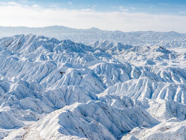 世界最高的高原是什么_青藏高原海拔多少米