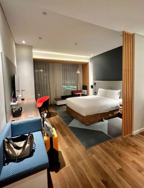 冰雪大世界附近宾馆哪家好_住哪里方便