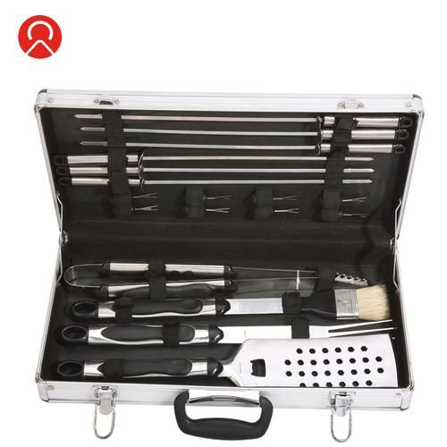 户外烧烤需要准备什么工具_新手第一次烧烤注意什么