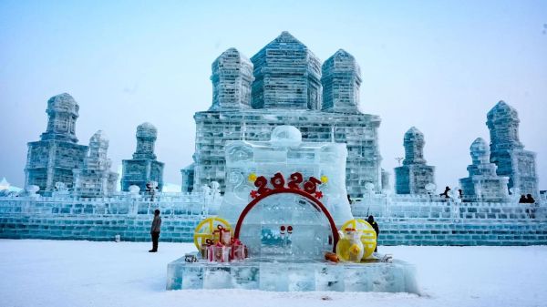 冰雪的夏日_为什么冰雕不融化
