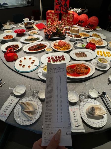 北京国贸大厦怎么玩_北京国贸大厦有什么好吃的