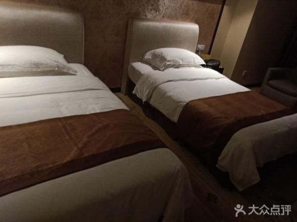 长沙市高原红大酒店怎么样_预订价格多少钱