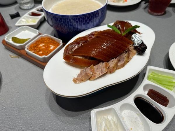 北京烤鸭是鲁菜吗_鲁菜与京菜区别