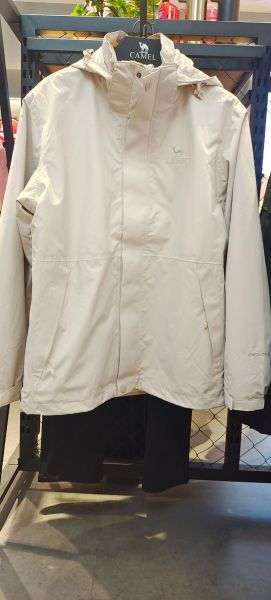 骆驼户外用品专卖店怎么样_骆驼冲锋衣哪款好