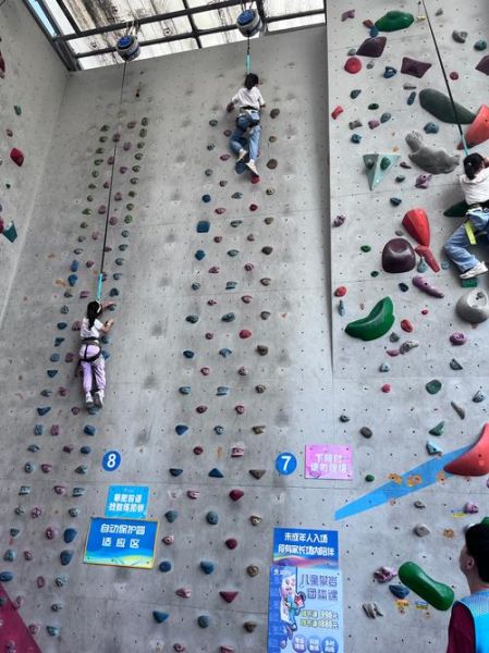 杭州户外攀岩哪里好_初学者如何入门