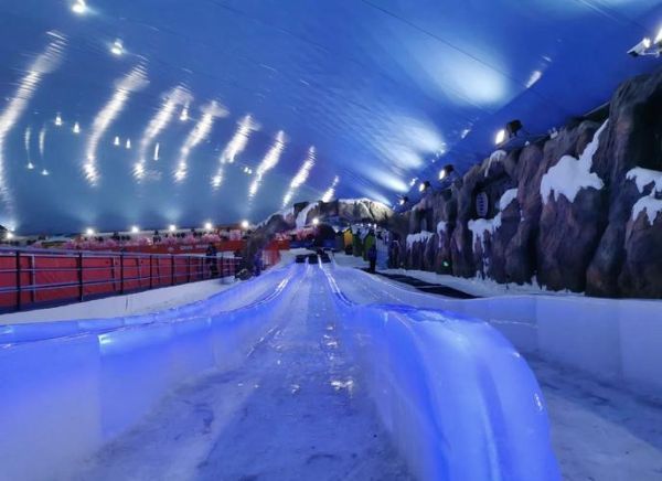 宋陵冰雪乐园门票价格_宋陵冰雪乐园有什么好玩的