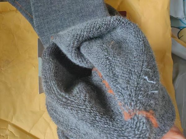 户外登山袜怎么选_登山袜多久换一次