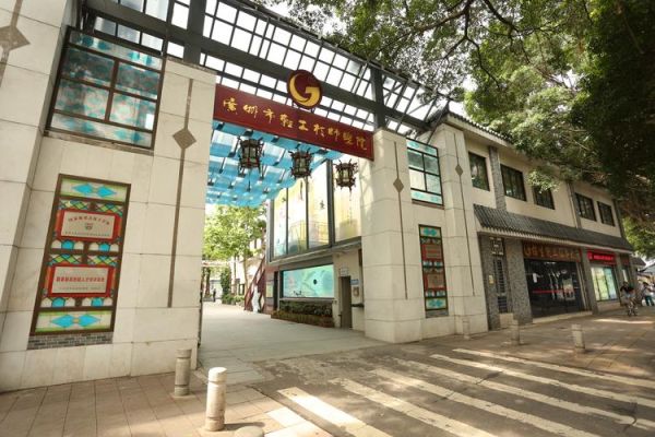 北京轻工技师学院怎么样_北京轻工技师学院学费多少钱