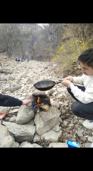 户外吃什么方便_野外怎么做饭