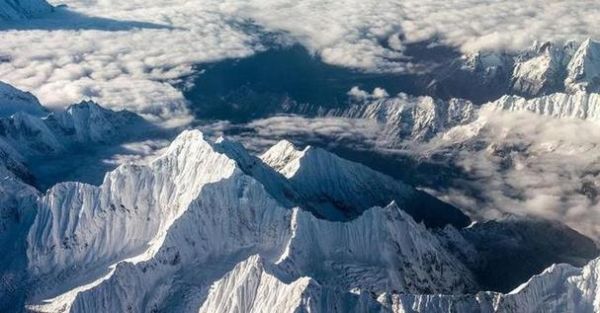 青藏高原海拔有多高_青藏高原气候特点