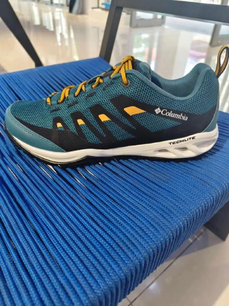 户外徒步鞋什么牌子好_徒步鞋品牌推荐