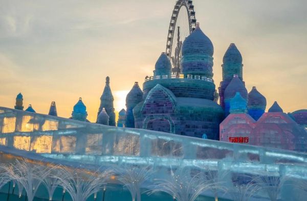 冰雪大世界有什么好玩的_冰雪大世界必玩项目