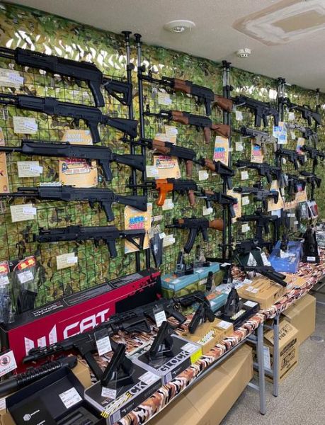 户外军品批发哪里便宜_军品批发货源怎么找