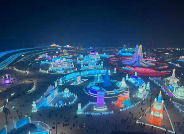 洛阳豪泽冰雪大世界门票价格_游玩攻略