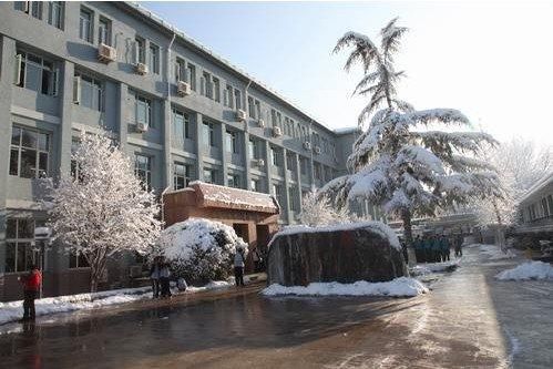 北京师范大学第三附属中学怎么样_北师大三附中升学率